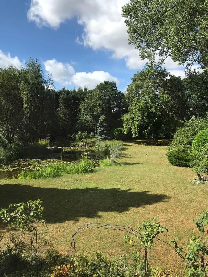 The Reading Whole Apartment With Private Lake And Gardens Eksteriør bilde